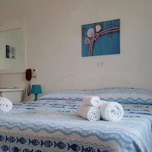 Camera con letto king size